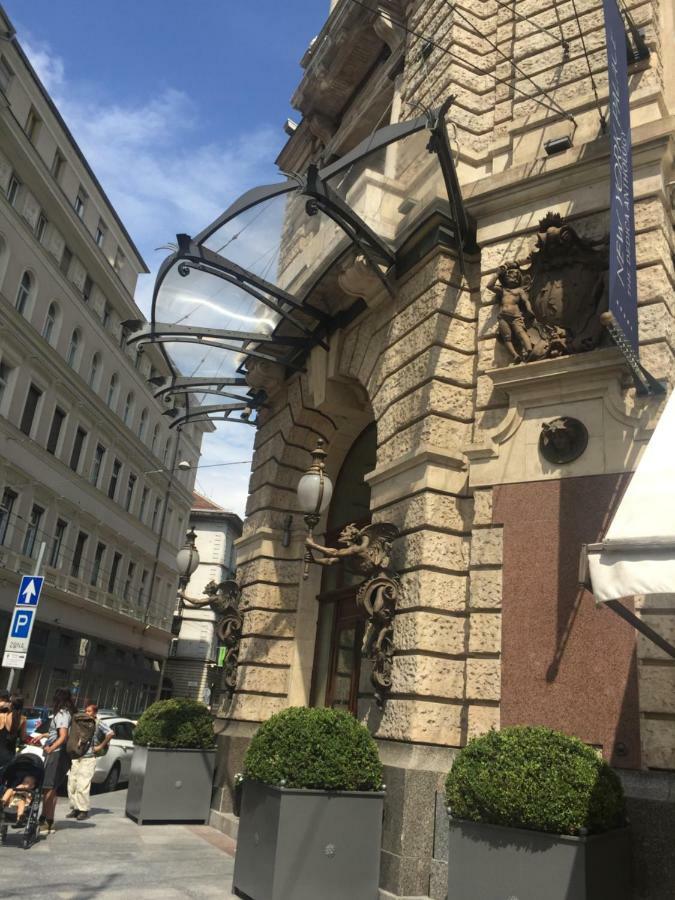 No. 11 Apartment With 2 Bathrooms Next To Railway Station Budapest Esterno foto